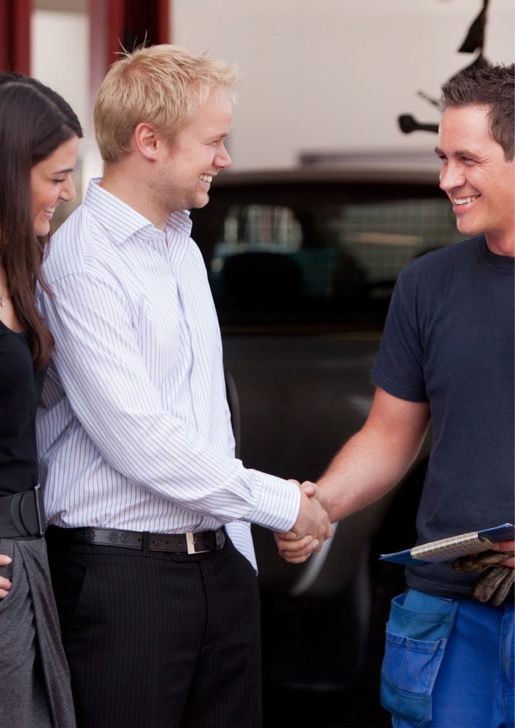 Professional tow truck team from our Naperville junk car service